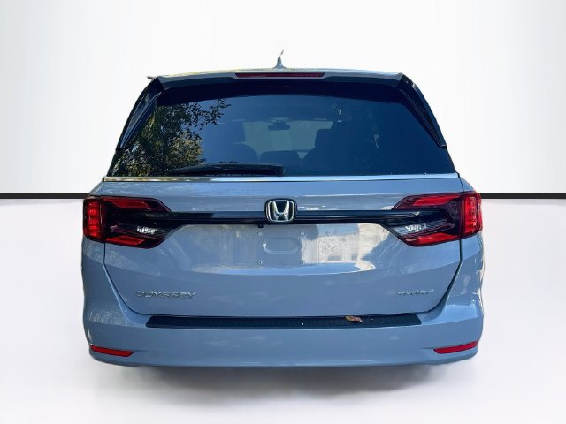 Used 2023 Honda Odyssey Sport image 7