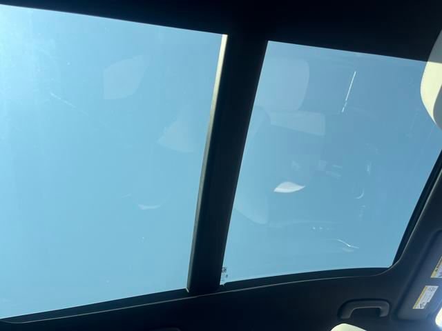 New 2025 Hyundai Tucson Limited image 19