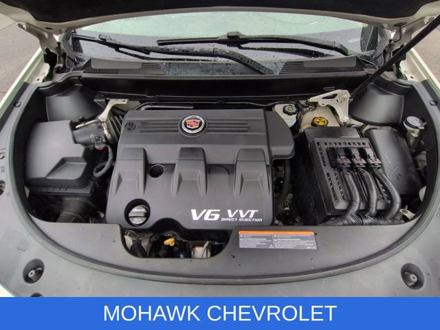 Used 2015 Cadillac SRX Luxury image 32