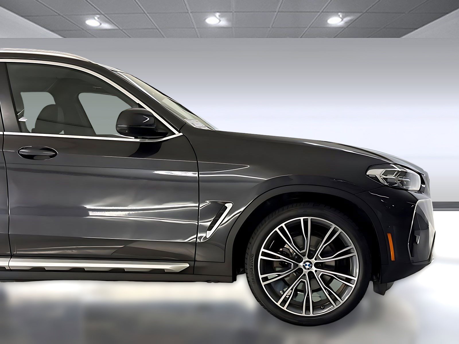Used 2023 BMW X3 sDrive30i w/ Premium Package RWD image 35