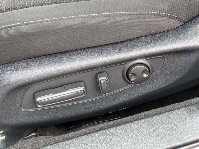 Used 2025 Honda Accord SE image 16