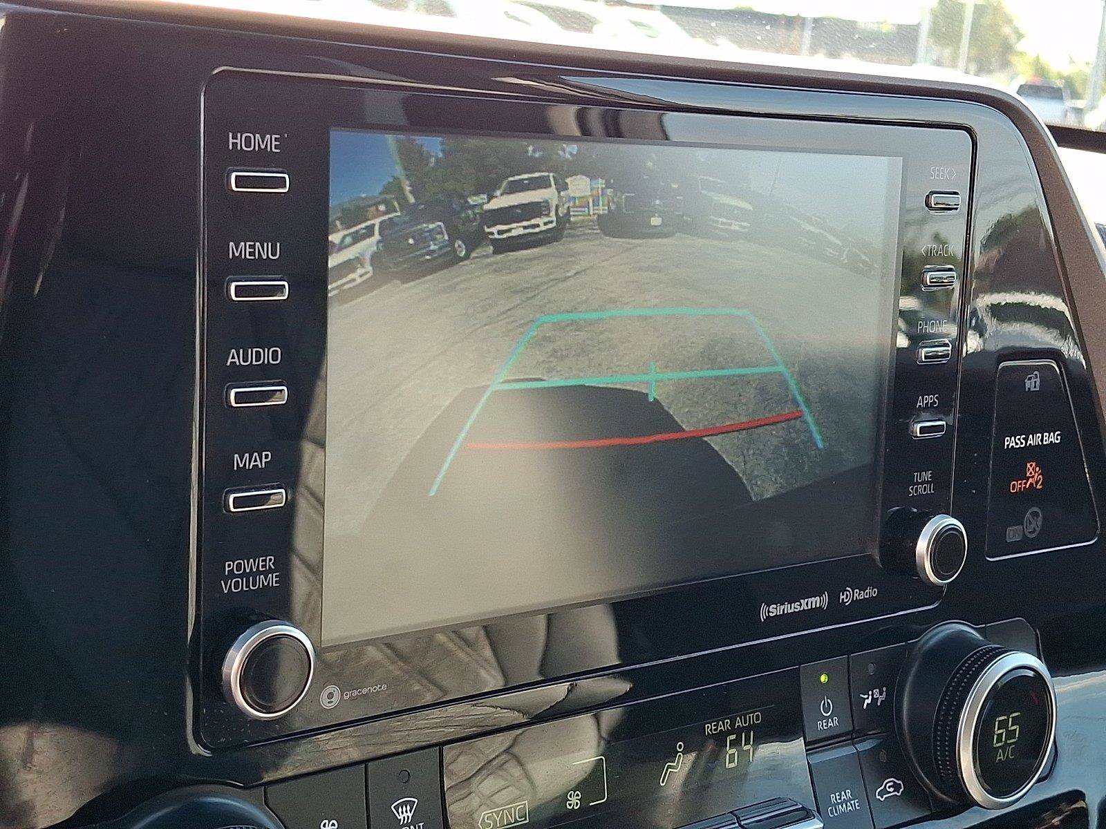 Used 2021 Toyota Highlander LE AWD/4WD image 20