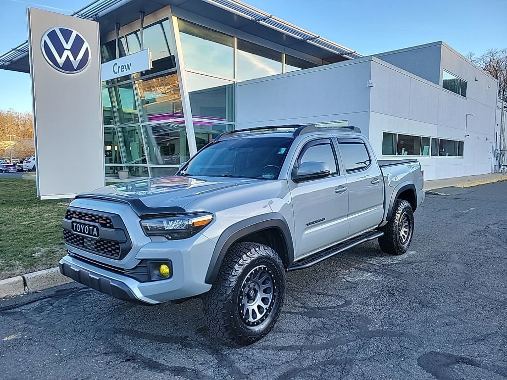 Used 2019 Toyota Tacoma TRD Off-Road image 1