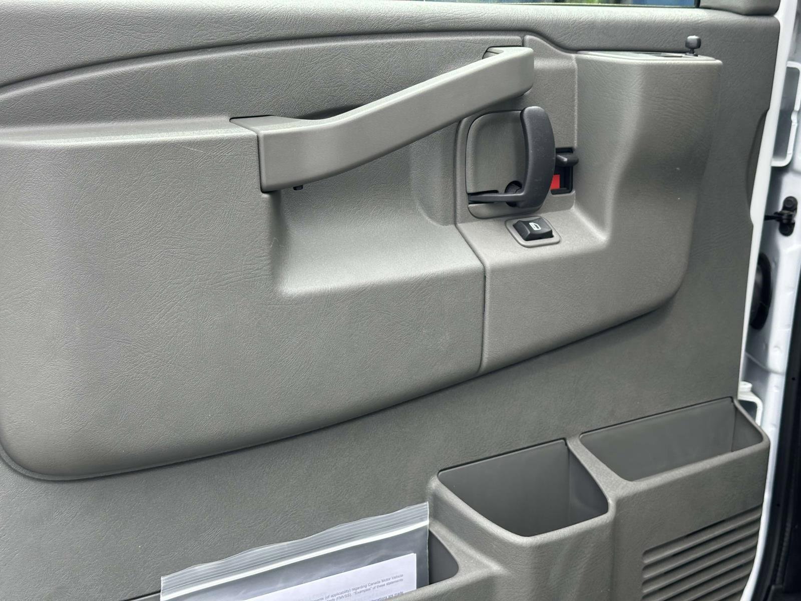 New 2025 Chevrolet Express 3500 w/ Power Convenience Package image 9