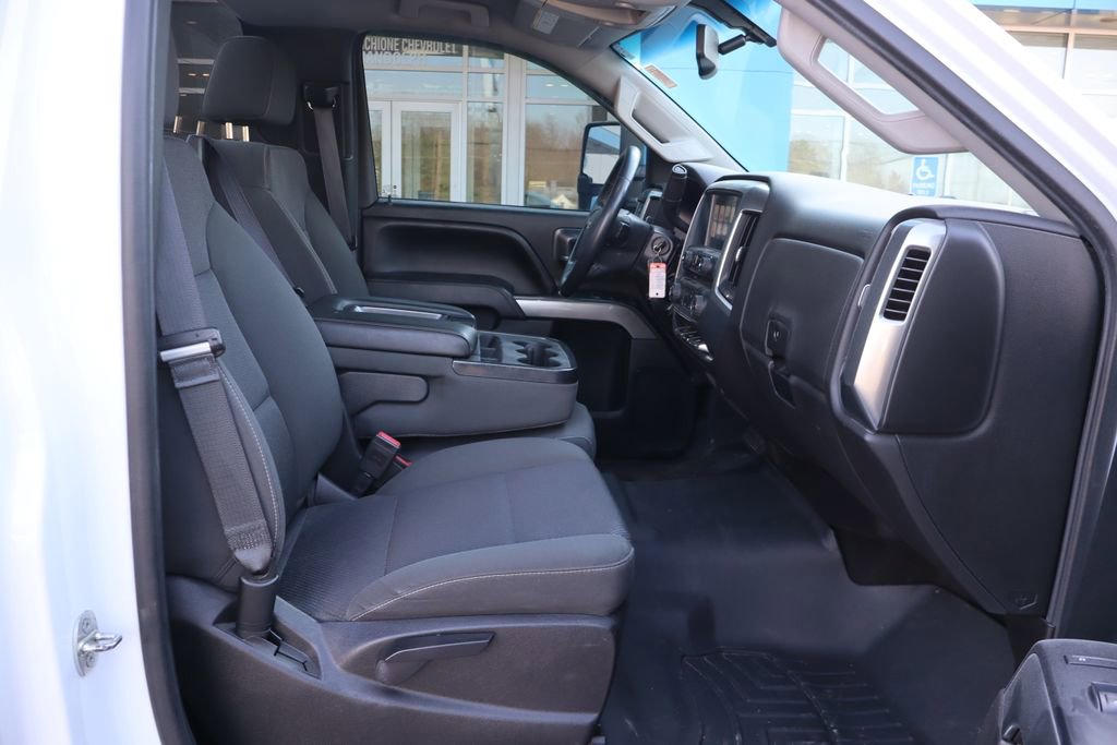 Used 2016 Chevrolet Silverado 2500 LT w/ LT Convenience Package AWD/4WD image 15