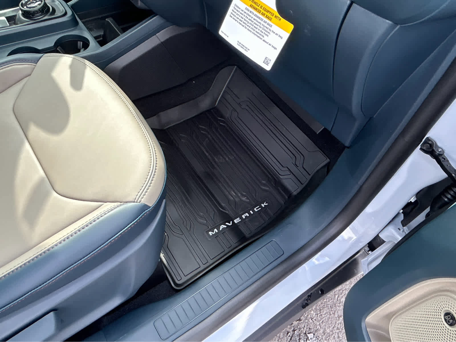 New 2026 Ford Maverick Lariat image 18