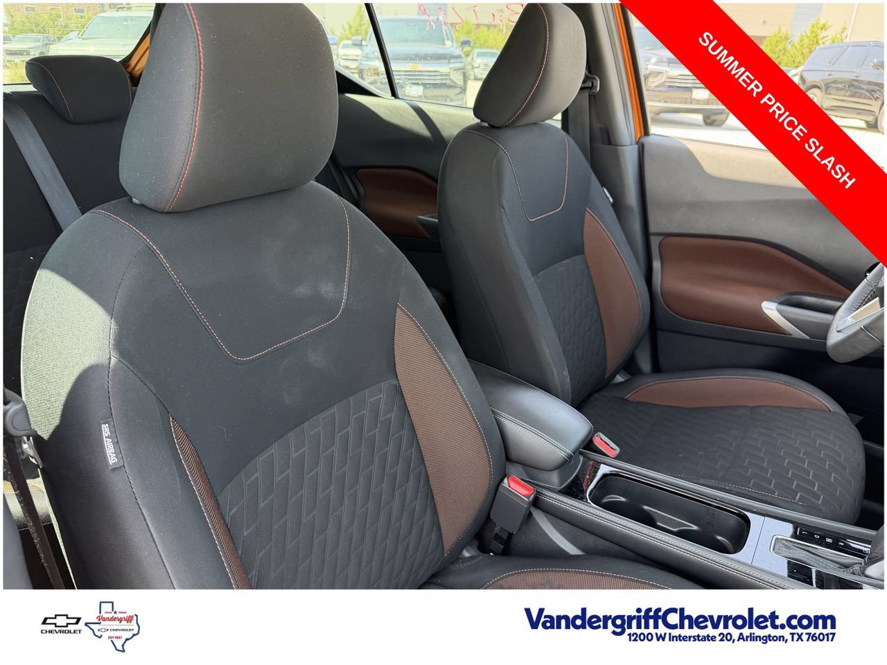 Used 2023 Nissan Kicks SR FWD image 24