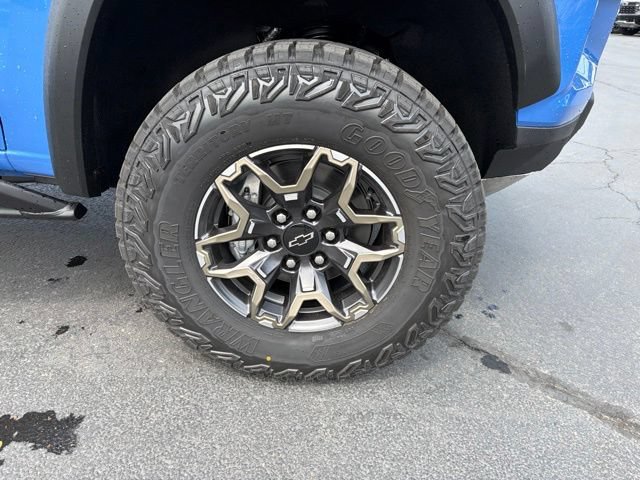 New 2026 Chevrolet Colorado ZR2 w/ Technology Package AWD/4WD image 9
