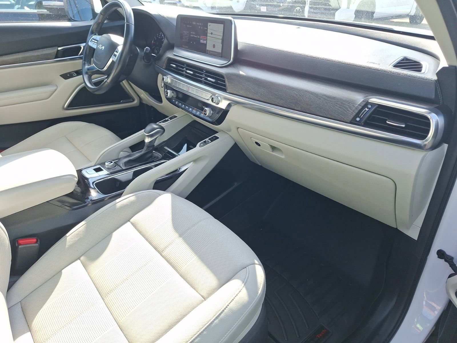 Used 2022 Kia Telluride EX w/ Towing Package image 32