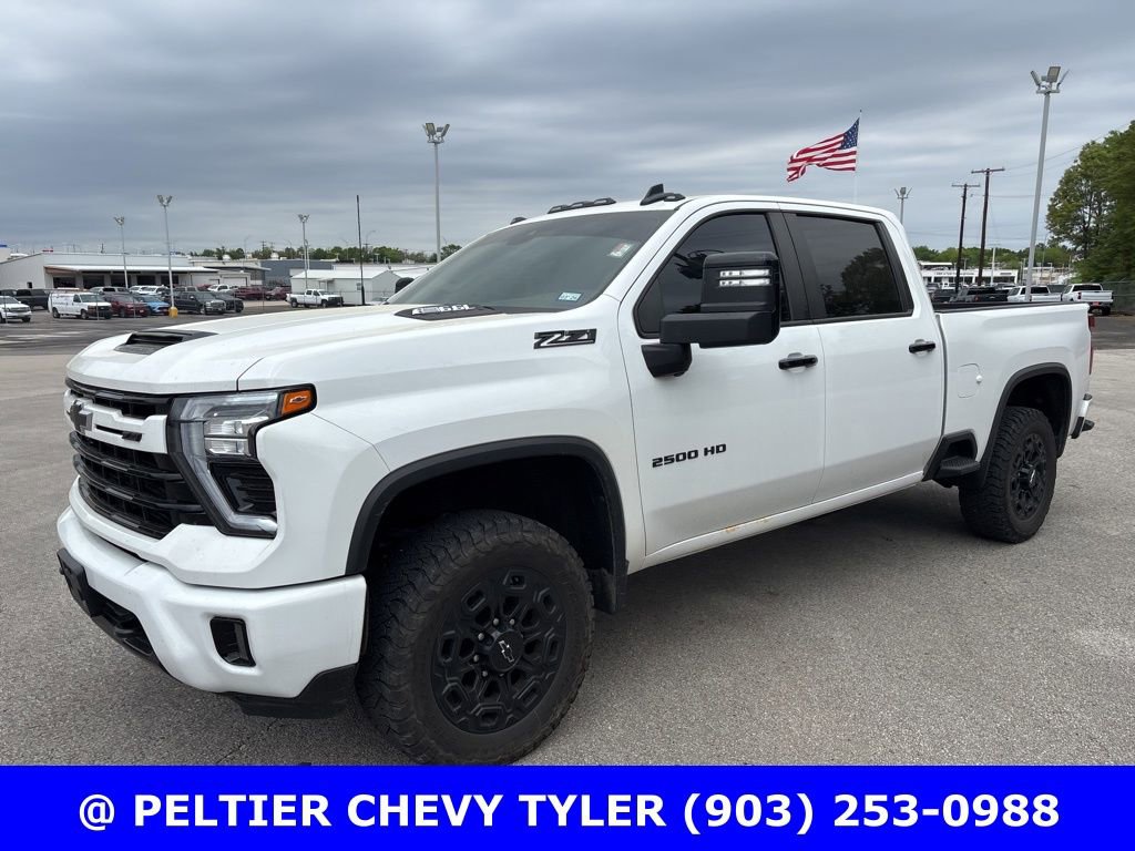 Used 2024 Chevrolet Silverado 2500 LT w/ Z71 Sport Edition image 3