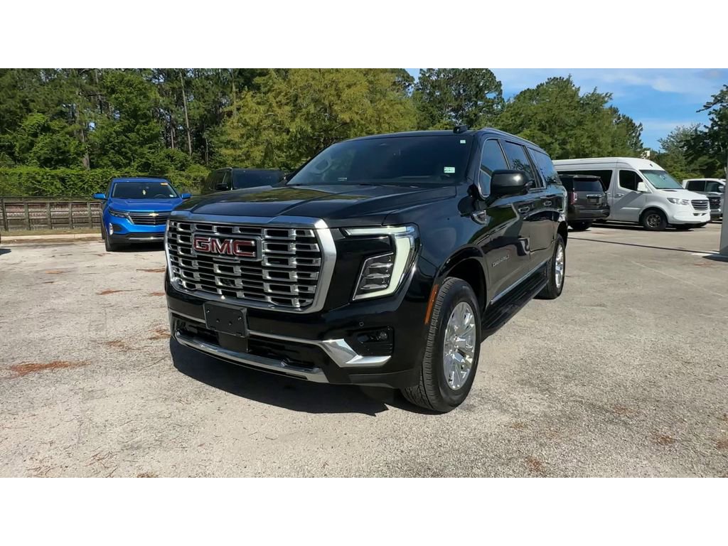 Certified 2025 GMC Yukon XL Denali AWD/4WD image 4
