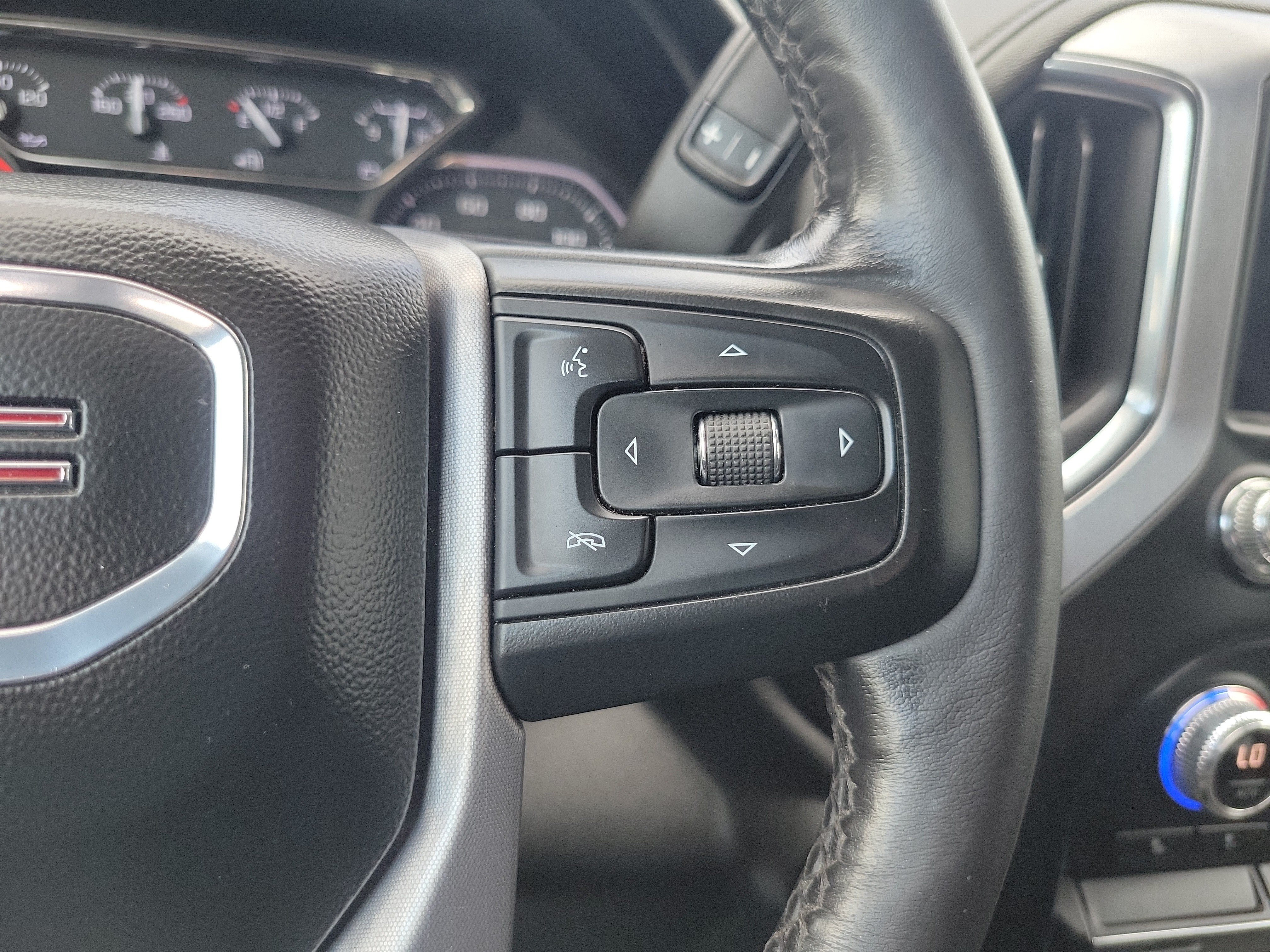 Used 2022 GMC Sierra 2500 SLE w/ SLE Convenience Package AWD/4WD image 18