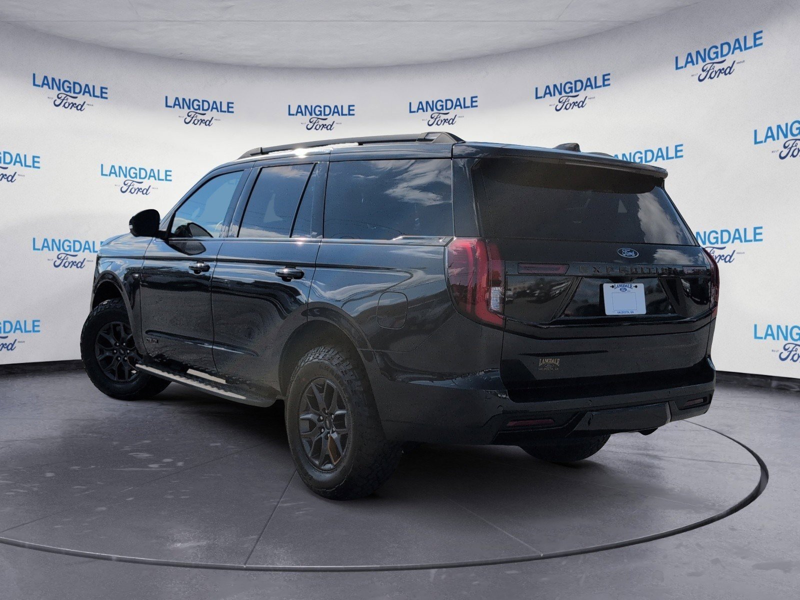New 2025 Ford Expedition Tremor image 9