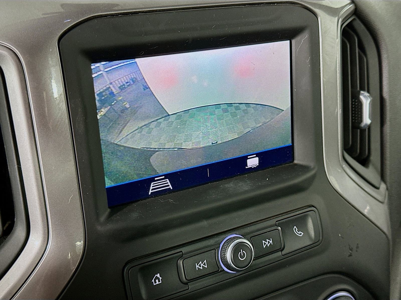 Used 2022 Chevrolet Silverado 1500 Custom Trail Boss w/ Safety Confidence Package image 15