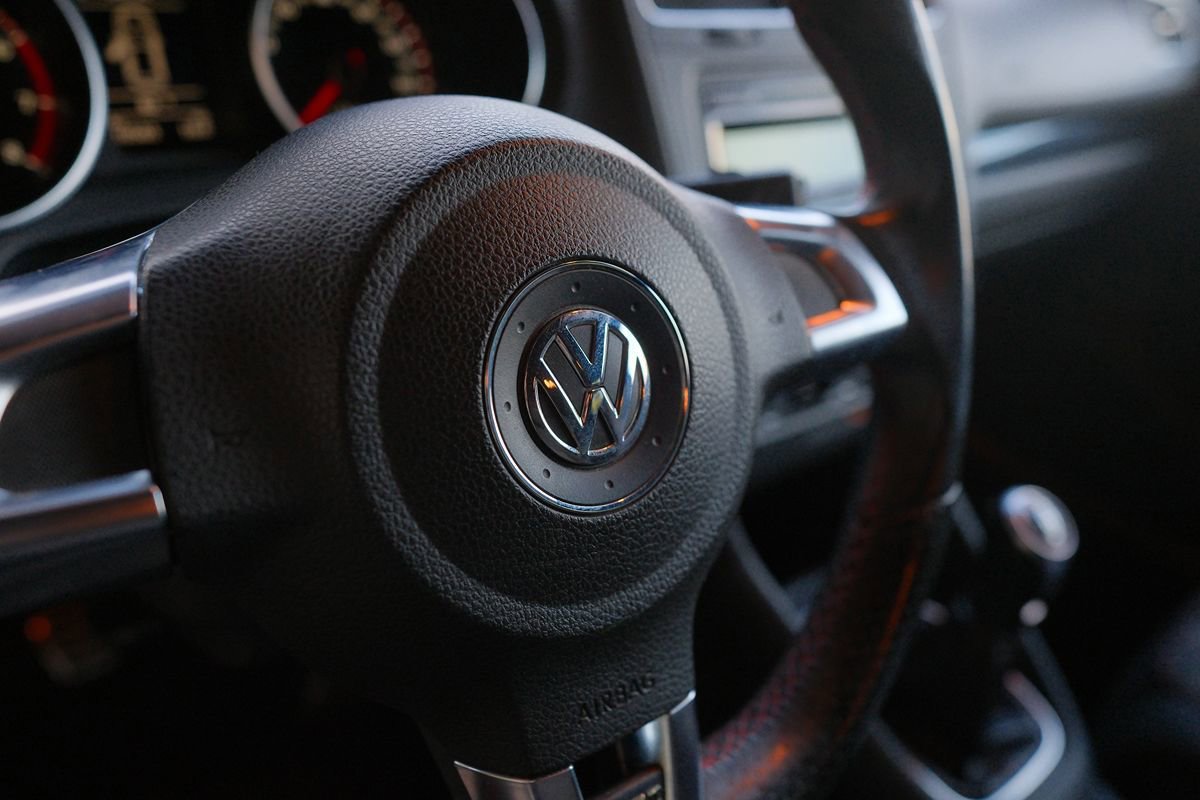 Used 2012 Volkswagen GTI 2-Door FWD image 42