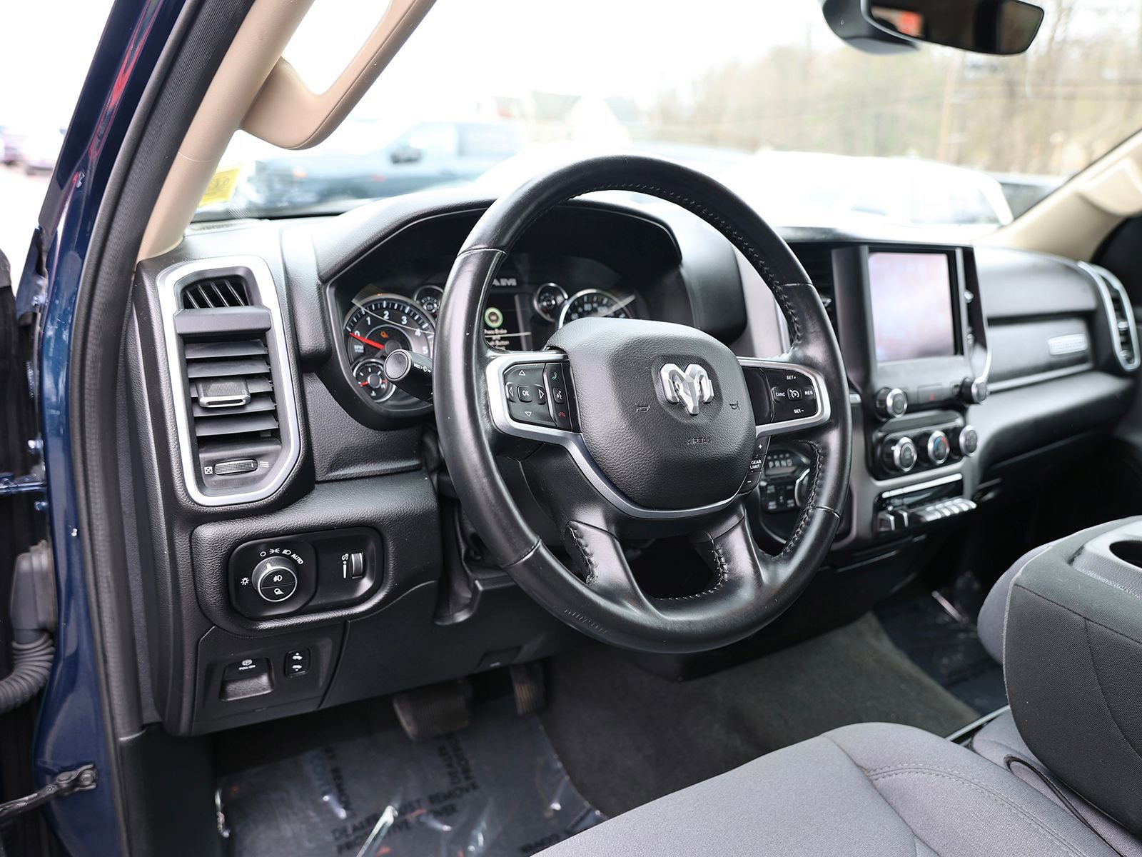 Used 2020 RAM 1500 Big Horn image 18