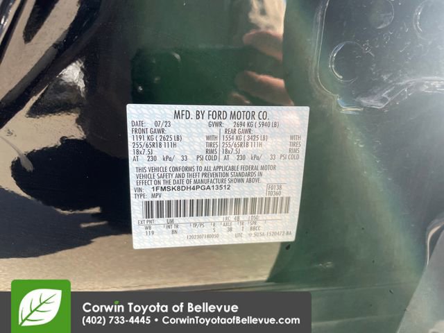 Used 2023 Ford Explorer XLT AWD/4WD image 23