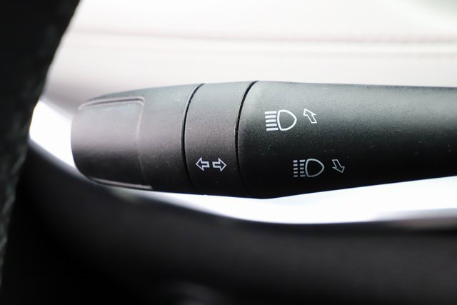 Used 2024 Jeep Compass Limited image 35