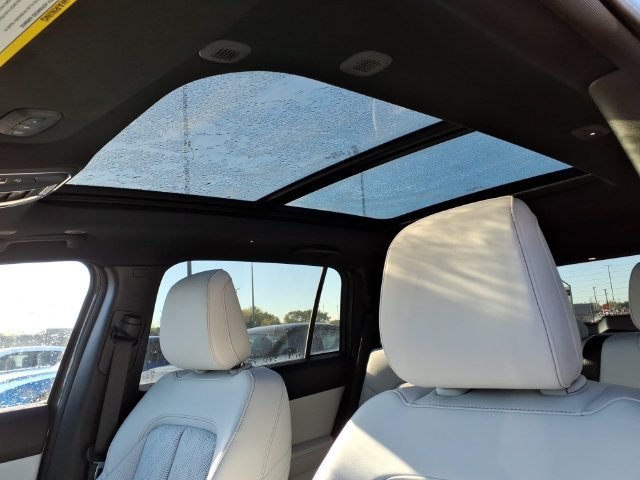 New 2027 Jeep Cherokee Overland AWD/4WD image 25