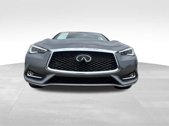 Used 2019 INFINITI Q60 3.0t Luxe w/ Essential Package AWD/4WD image 3