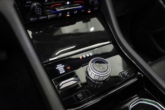 Used 2023 Jeep Grand Cherokee 4WD 4xe image 26