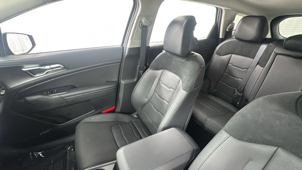 New 2026 Kia Sportage SX Prestige image 13