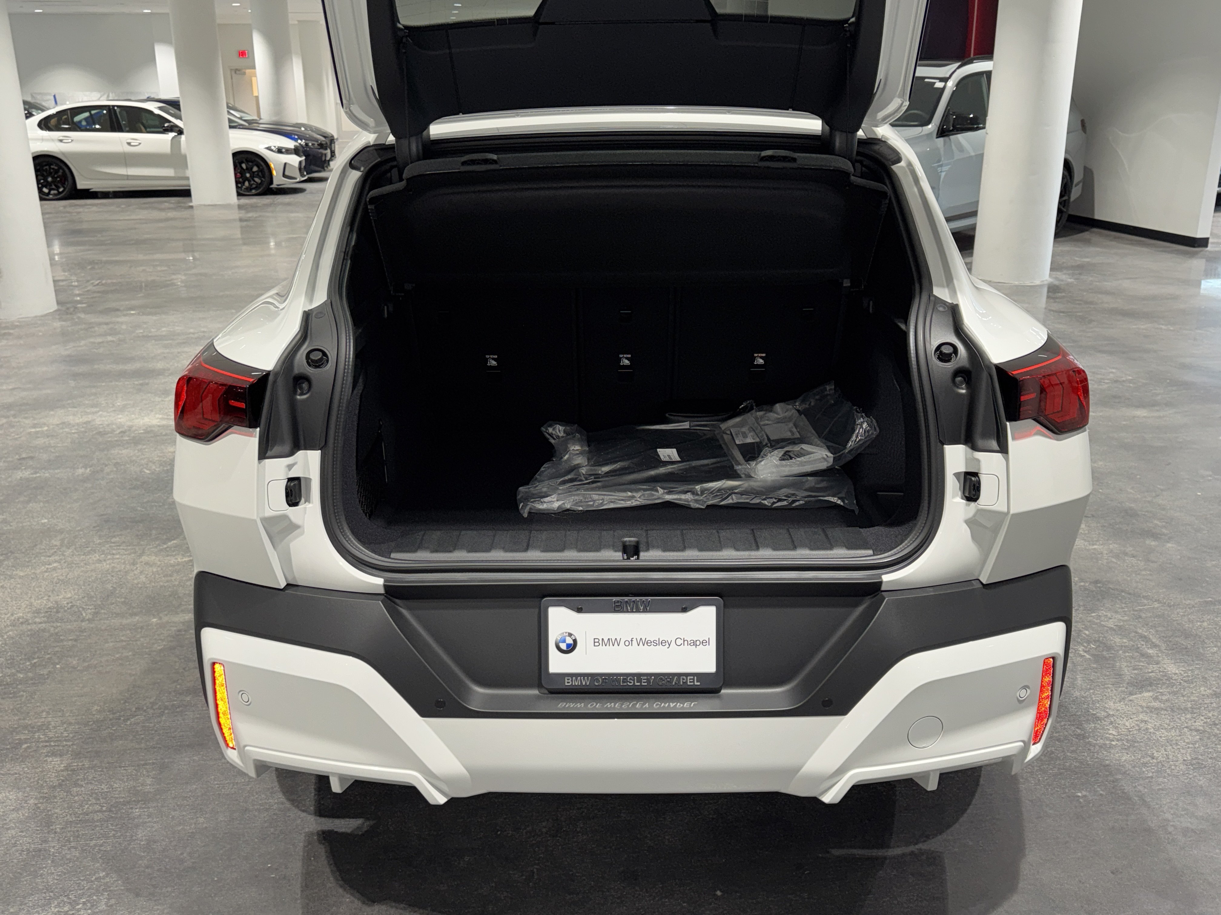 New 2027 BMW X2 xDrive28i AWD/4WD image 12