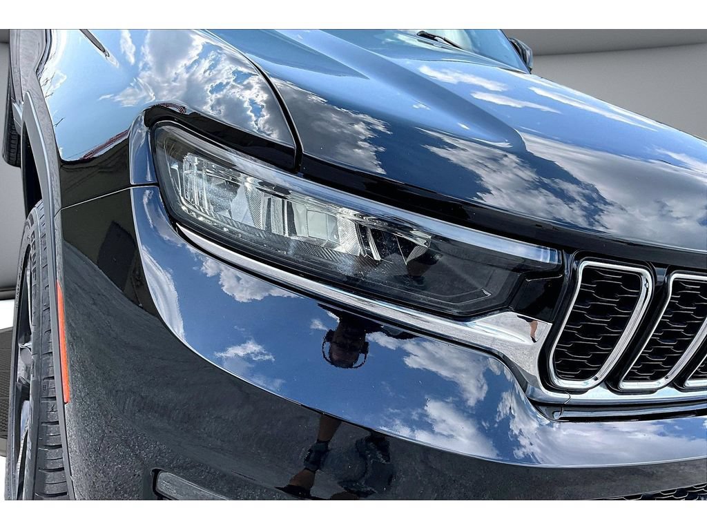 Certified 2022 Jeep Grand Cherokee L Limited AWD/4WD image 54