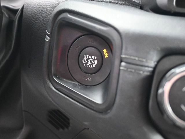 Used 2024 Jeep Gladiator Rubicon w/ Technology Group image 23