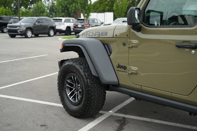 New 2026 Jeep Wrangler Unlimited Rubicon 392 w/ Quick Order Package 27X Moab AWD/4WD image 40
