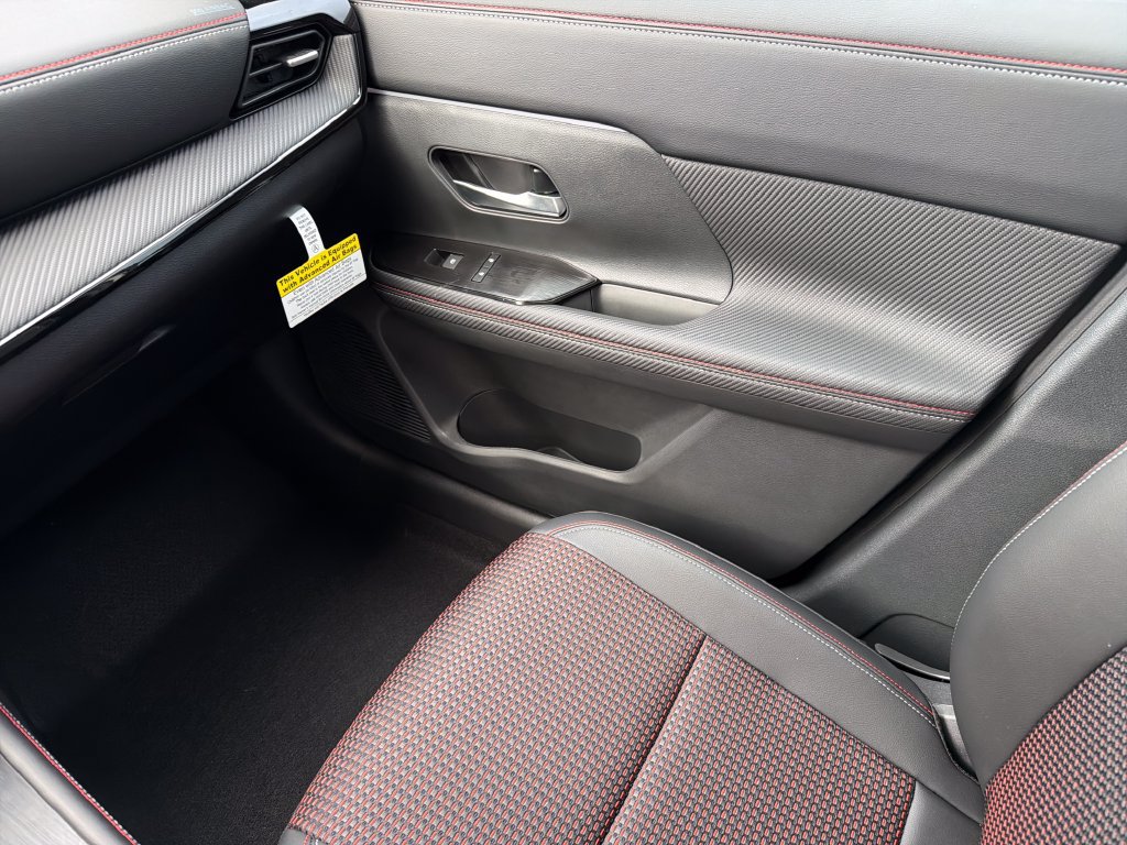 New 2027 Nissan Kicks SR FWD image 26