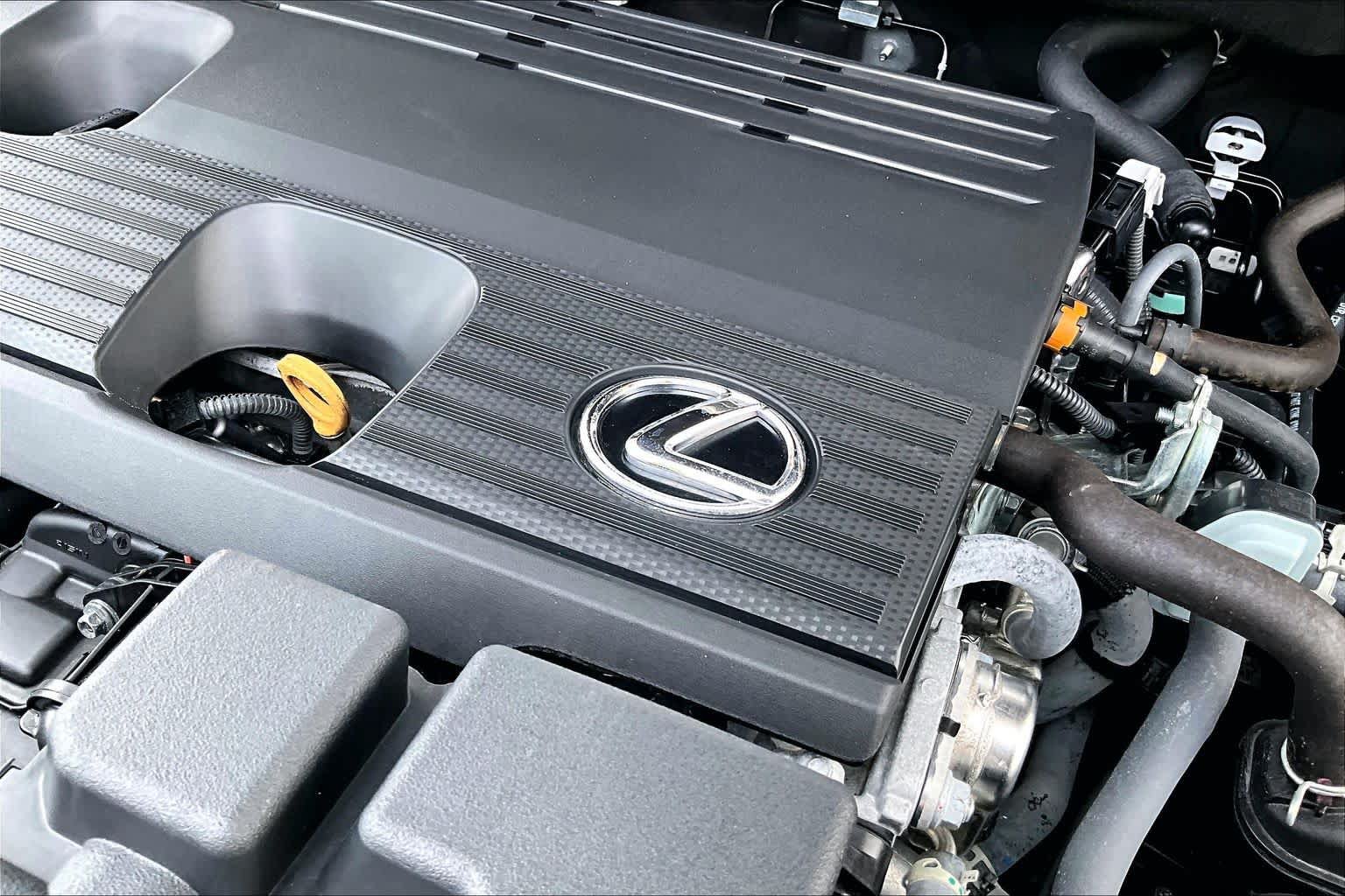 Used 2025 Lexus NX 250 FWD w/ Accessory Package (Z1) image 30