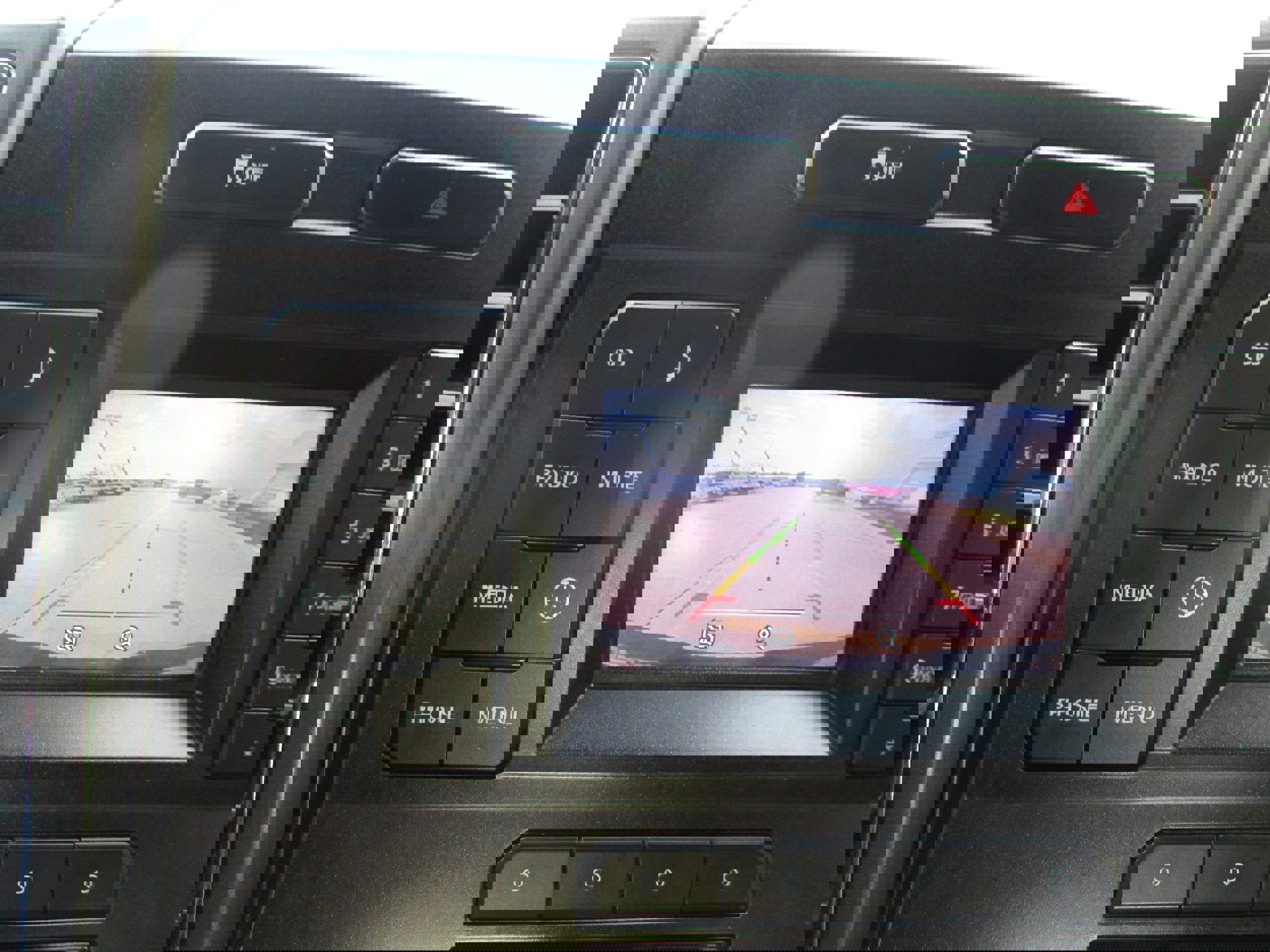 Used 2017 Ford F150 XLT w/ Trailer Tow Package image 23