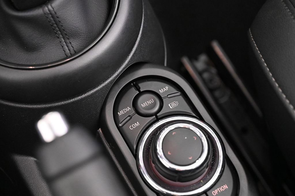 Used 2023 MINI Cooper S image 22