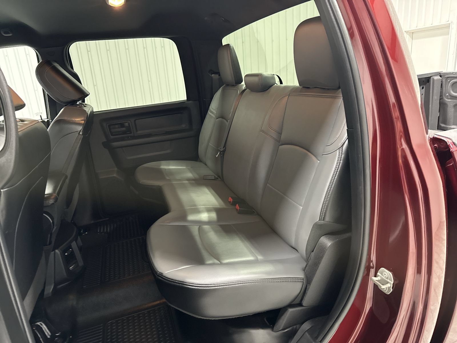 Used 2024 RAM 2500 Tradesman w/ Chrome Appearance Group AWD/4WD image 26