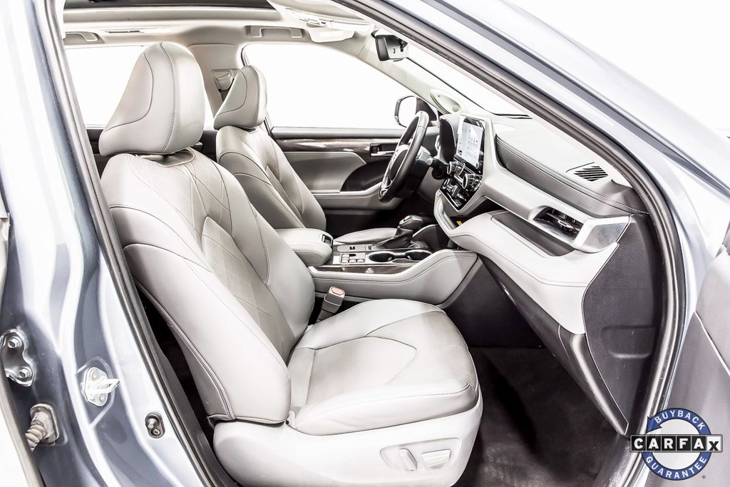 Used 2023 Toyota Highlander Platinum image 30