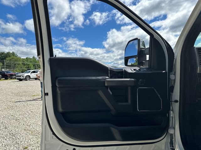 Used 2020 Ford F250 Platinum w/ FX4 Off-Road Package AWD/4WD image 24
