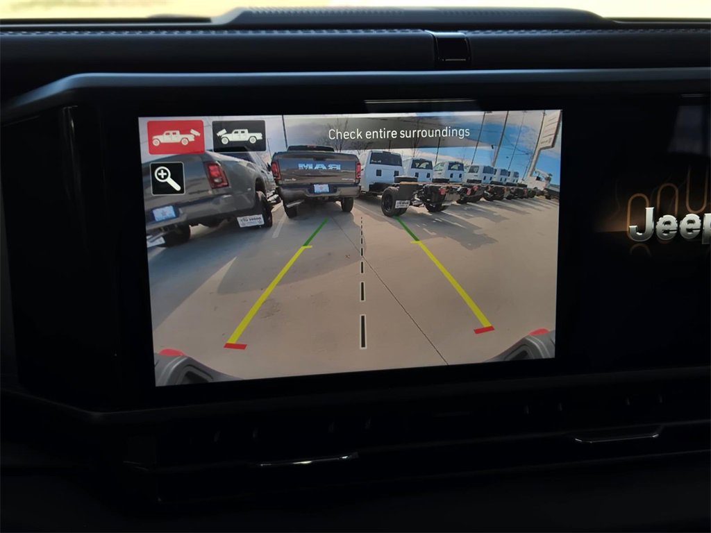 New 2025 Jeep Gladiator Rubicon image 18