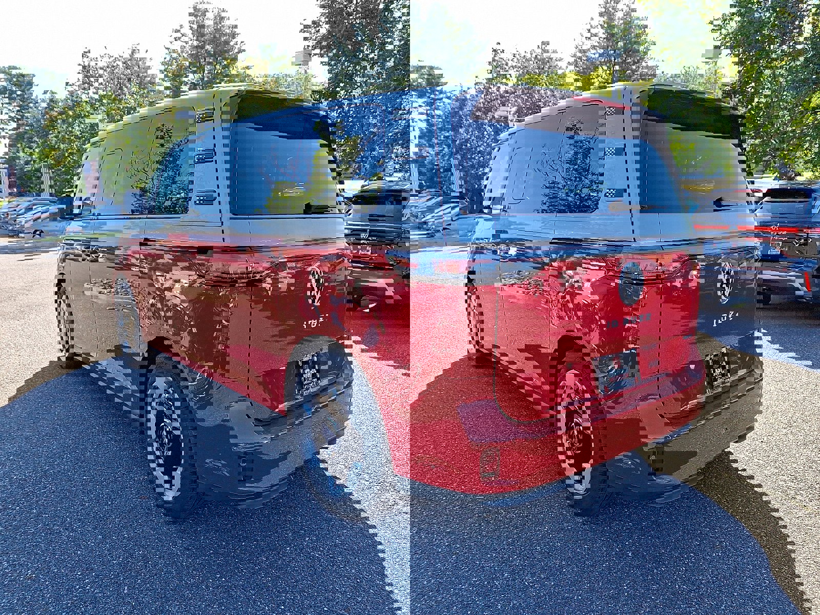 New 2025 Volkswagen ID. Buzz Pro S Plus image 3