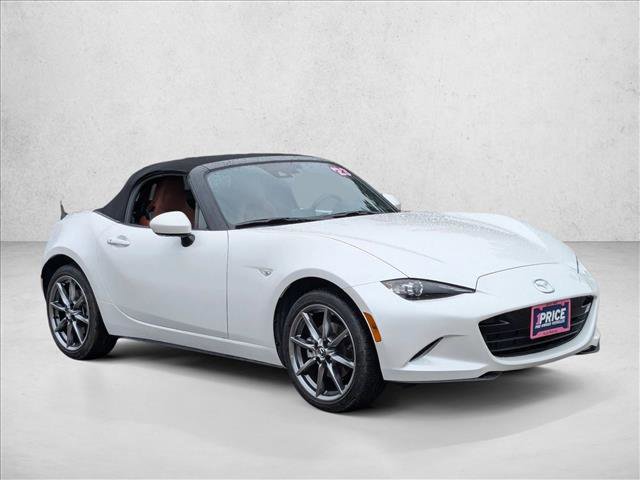 Used 2023 MAZDA MX-5 Miata Grand Touring image 3