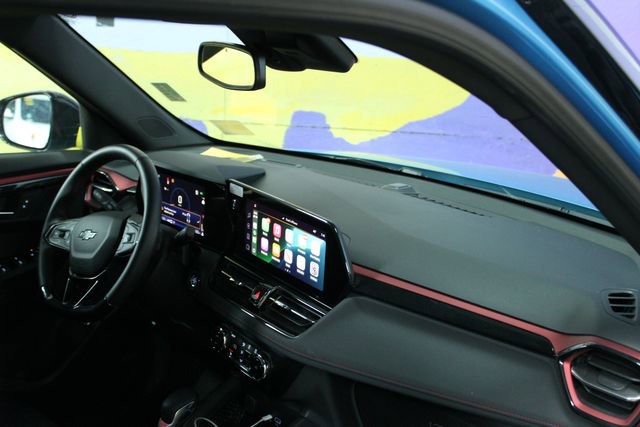 Used 2025 Chevrolet TrailBlazer RS w/ Convenience Package image 11