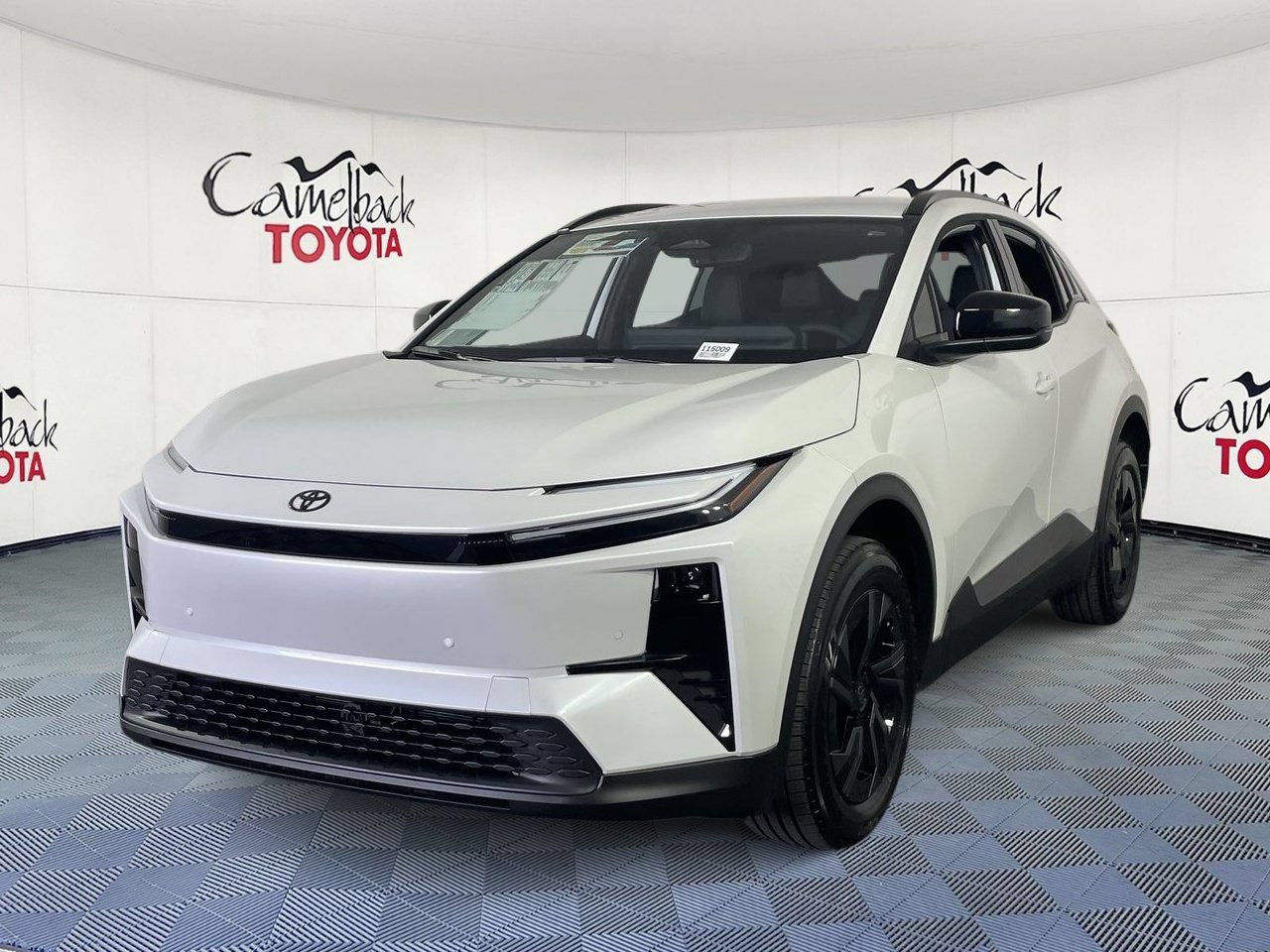 New 2026 Toyota C-HR w/ Cold Weather Package AWD/4WD image 4