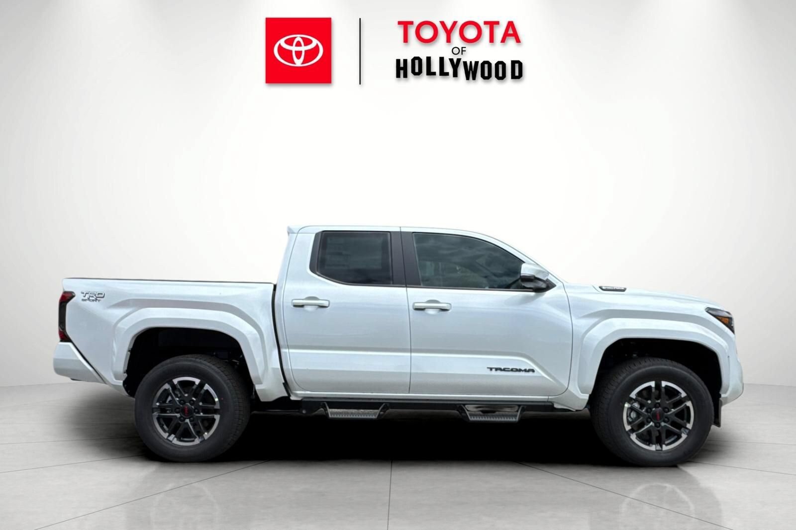 New 2026 Toyota Tacoma TRD Sport AWD/4WD image 3