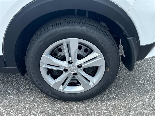 New 2025 Nissan Kicks Play S image 13