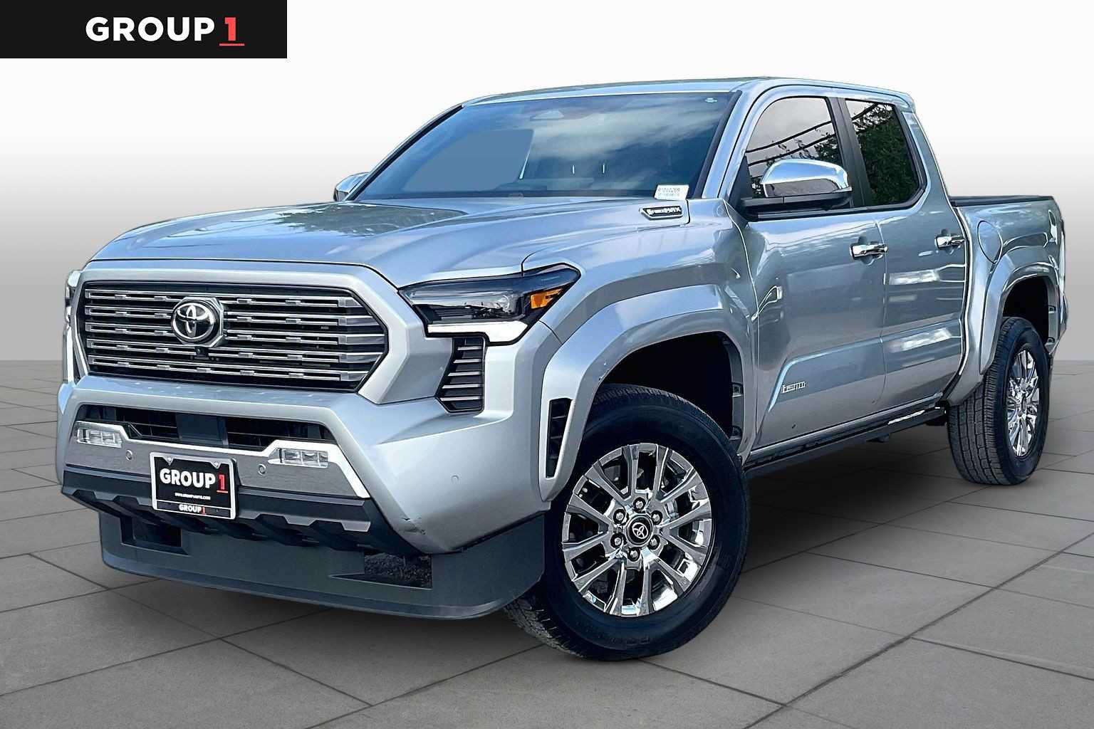 Used 2024 Toyota Tacoma Limited AWD/4WD image 1