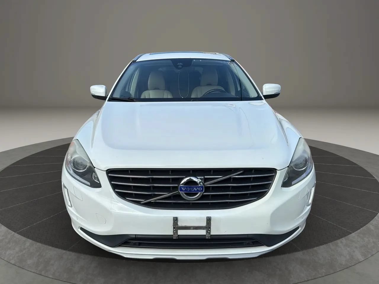 Used 2017 Volvo XC60 T6 Inscription w/ Preferred Option Package AWD/4WD image 2