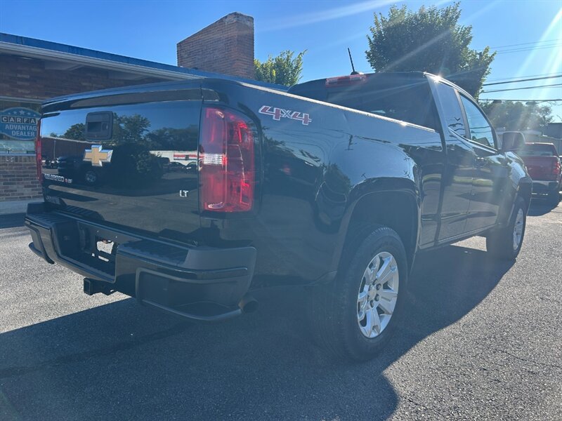 Used 2020 Chevrolet Colorado LT w/ LT Convenience Package AWD/4WD image 3