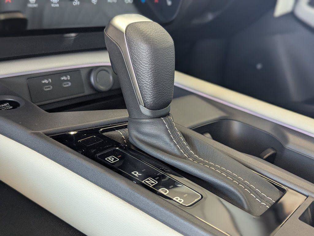 New 2026 Nissan Sentra SL w/ Floor Mat Package FWD image 16