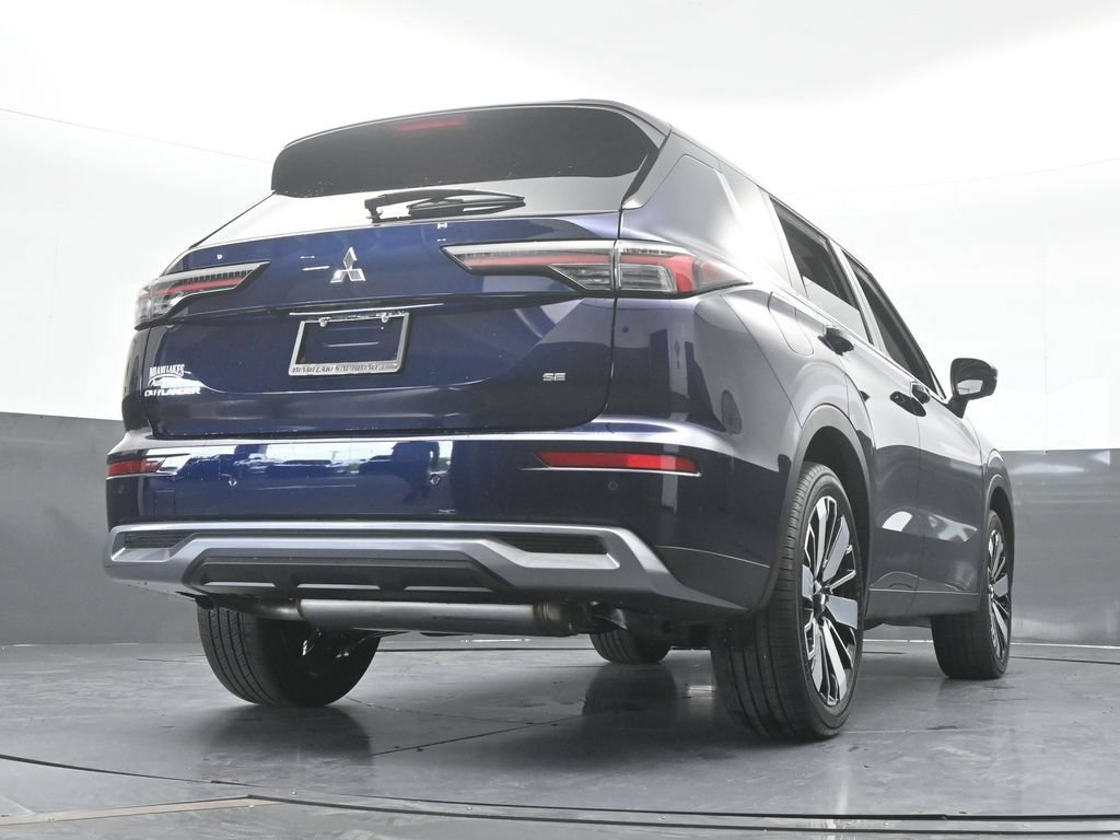 New 2026 Mitsubishi Outlander SE FWD image 69