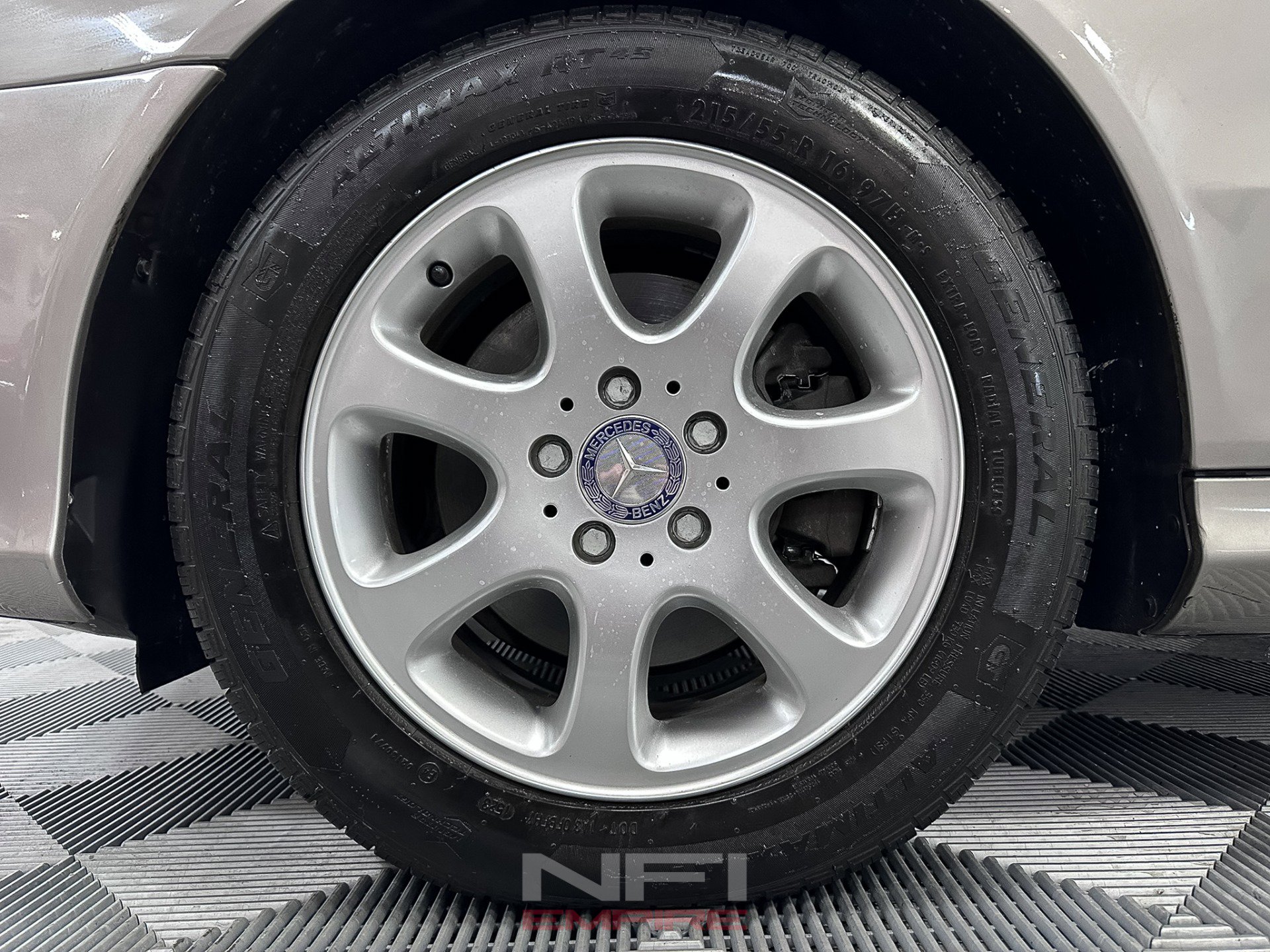 Used 2004 Mercedes-Benz CLK 320 Cabriolet image 12